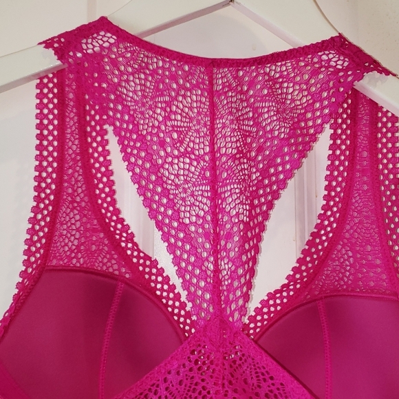 VS Pink Lace Lightly Lined Racerback Bralette XS - Picture 7 of 12